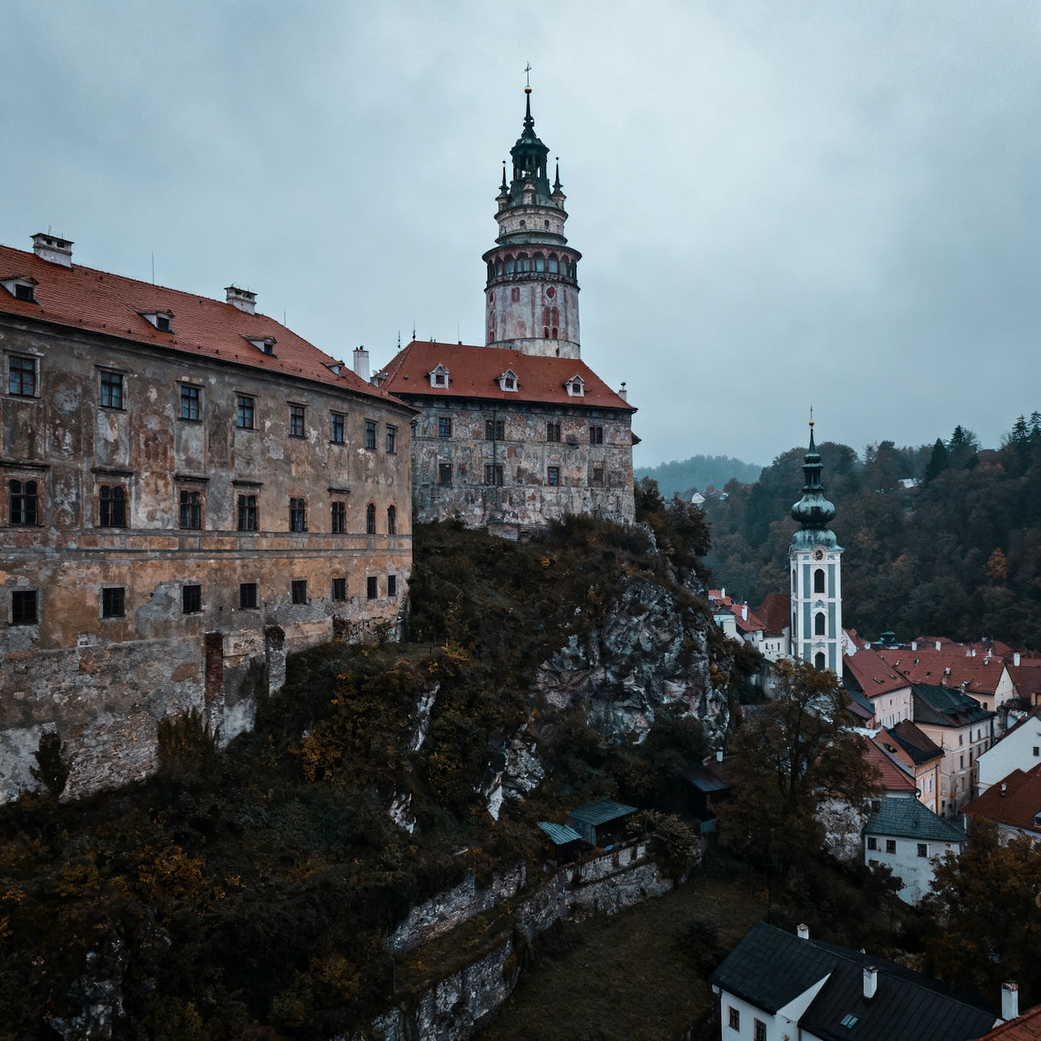 Kniha a sada 10kusů historických pohlednic